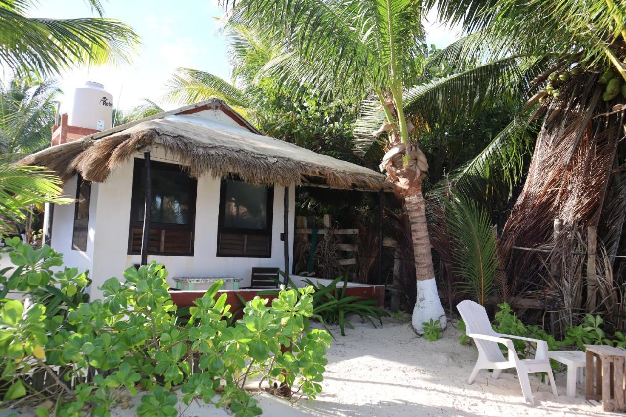 Lunazul Eco-Cabana Frente Al Mar マアウアル エクステリア 写真