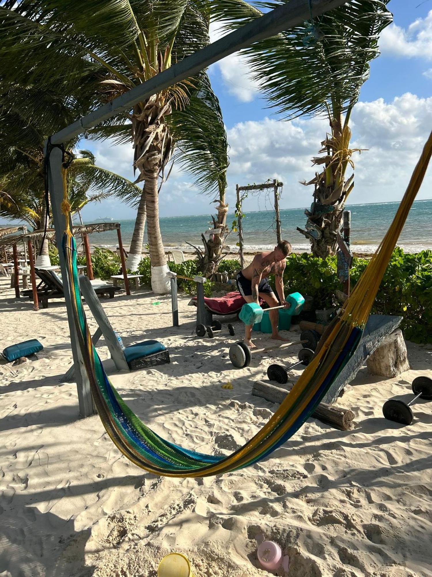 Lunazul Eco-Cabana Frente Al Mar マアウアル エクステリア 写真