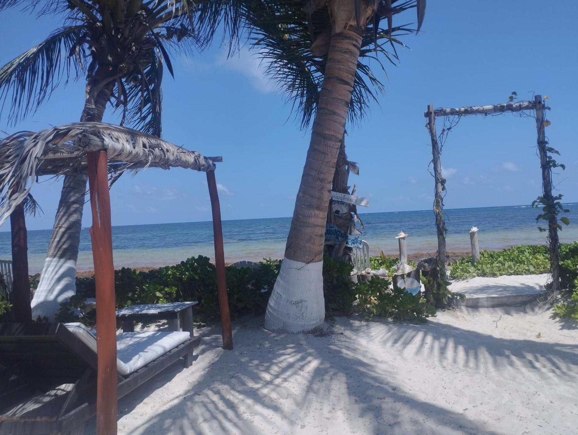 Lunazul Eco-Cabana Frente Al Mar マアウアル エクステリア 写真
